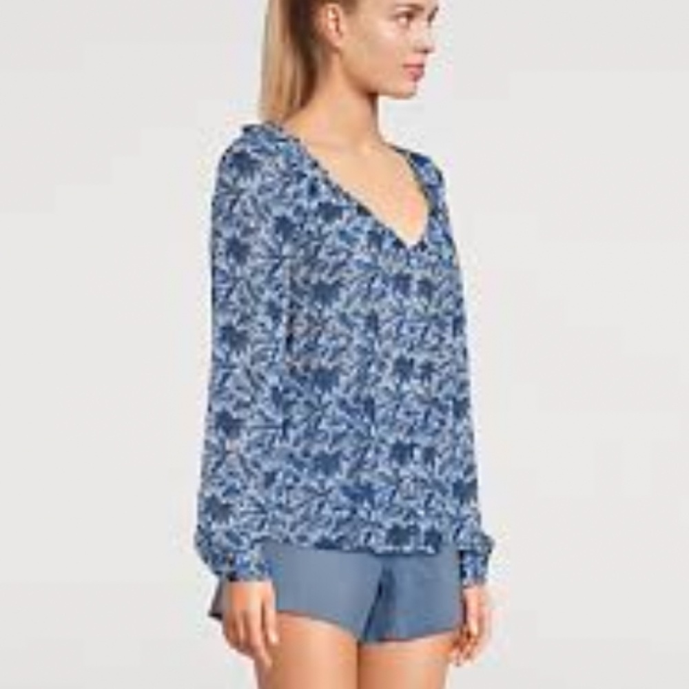 PAIGE Myla Silk Blouse Womens XSmall Blue Floral Long Sleeve Button Down